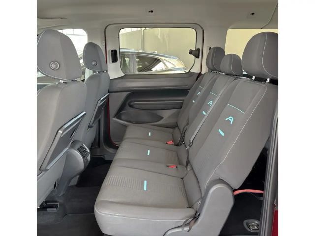 Ford Grand Tourneo