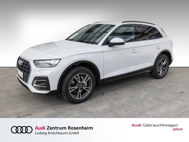 Audi Q5 50 TFSI e quattro S tr.(Matrix,Assipaket Tour,N 2022 Hybride / Benzine