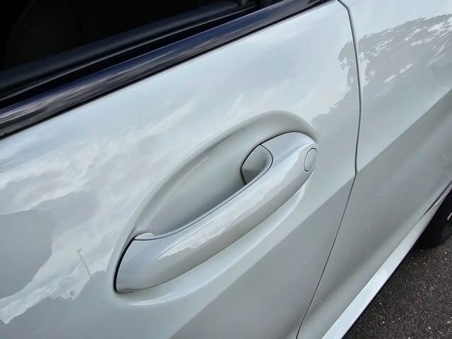 BMW 114