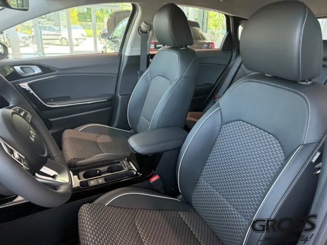 Kia Ceed / cee'd