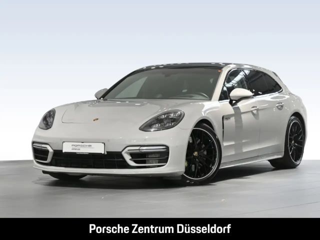 Porsche Panamera 2022 Hybride / Benzine