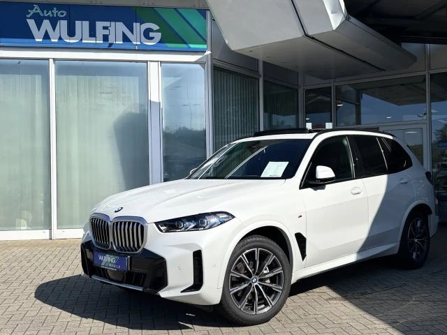 BMW X5 40d xDrive M-SPORT LEDER Panorama 1. Hand 2024 Diesel