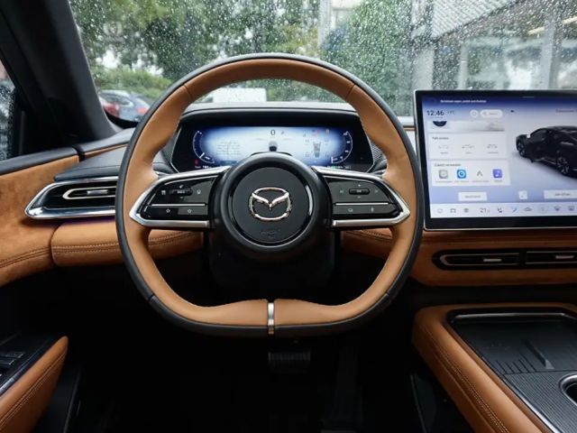 Mazda 6e