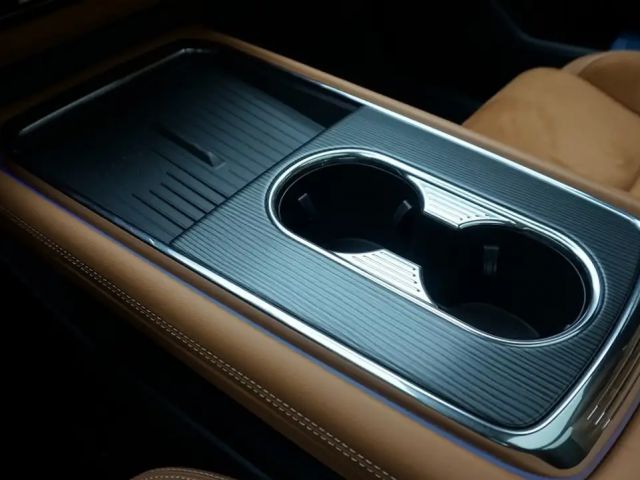 Mazda 6e