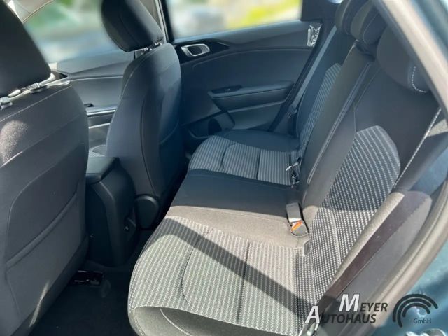 Kia Ceed / cee'd