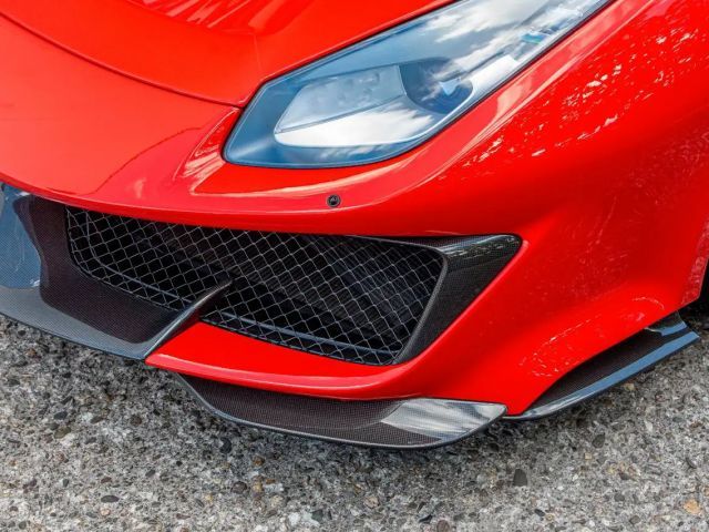 Ferrari 488