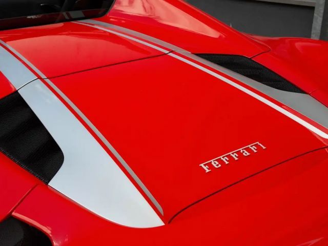 Ferrari 488