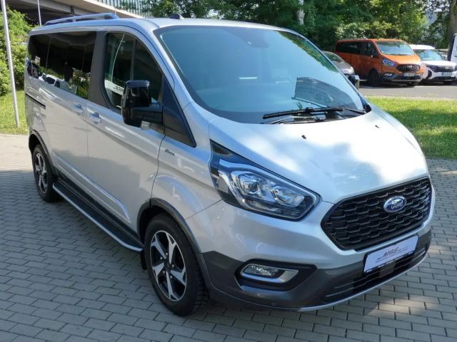 Ford Tourneo Custom