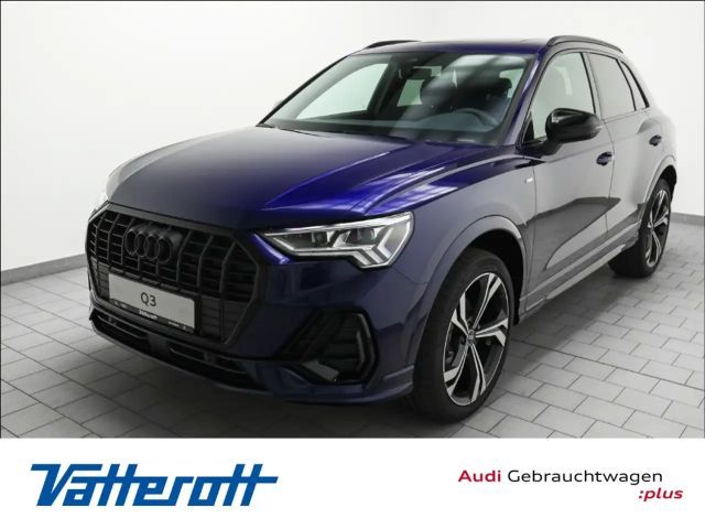 Audi Q3 S line 35 TFSI ACC Matrix Navi CarPlay Pano Kamera 2025 Benzine