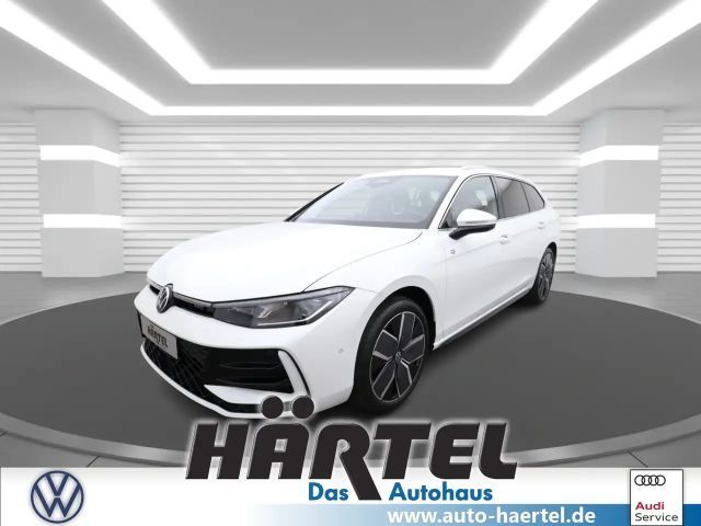 Volkswagen Passat Variant PASSAT R-LINE 2.0 TDI SCR DSG (+EURO6) Sportpaket 2025 Diesel