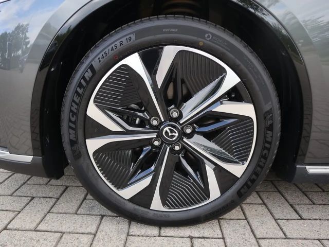 Mazda 6e