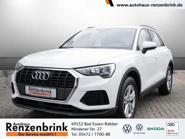 Audi Q3 45 TFSI e RFK+NAVI+STANDKLIMA 2022 Hybride / Benzine