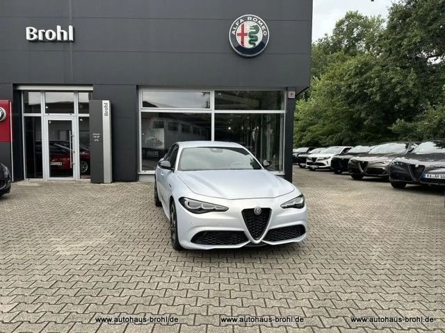 Alfa Romeo Giulia 2023 Benzine