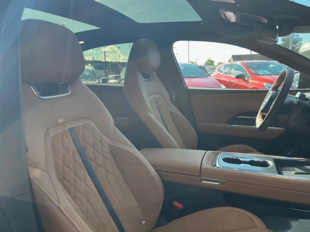 Mazda 6e