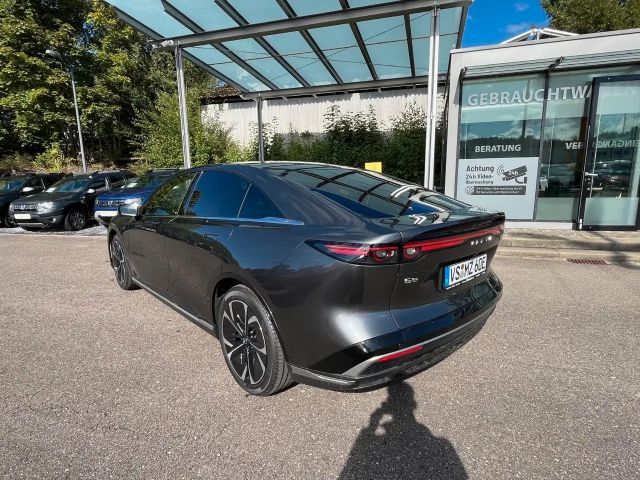 Mazda 6e