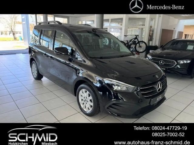 Mercedes-Benz T-Klasse T 180 d PROGRESSIVE LED MBUX RFK KLIMAAUTO PDC 2023 Diesel