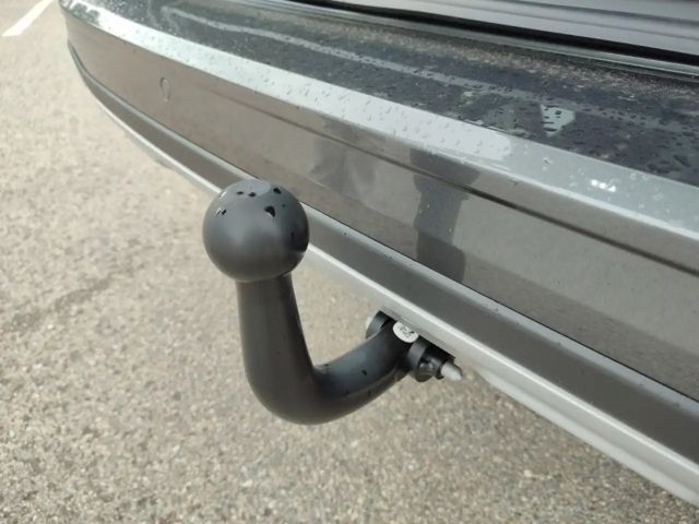 Ford Grand Tourneo