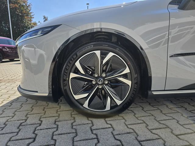 Mazda 6e