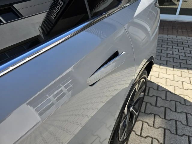 Mazda 6e