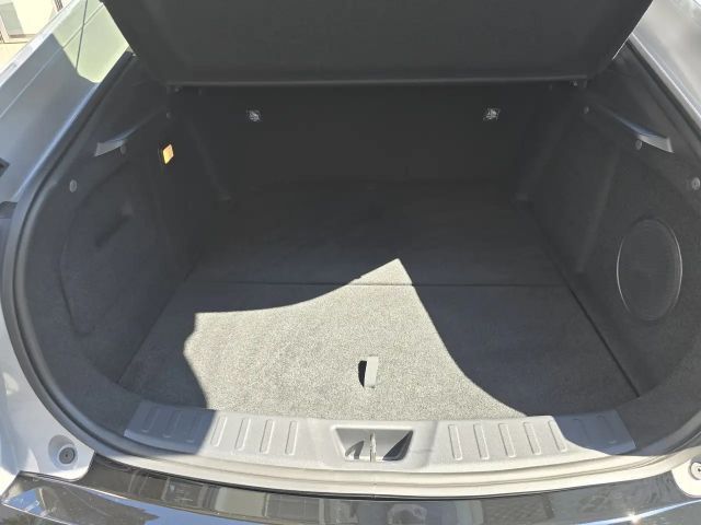 Mazda 6e