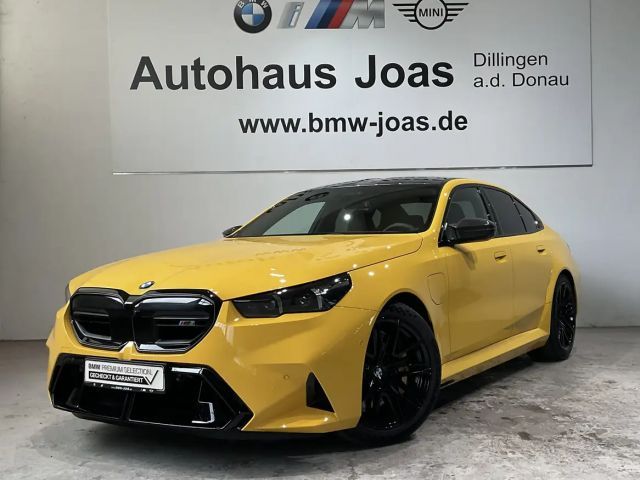 BMW M5 2024 Hybride / Benzine