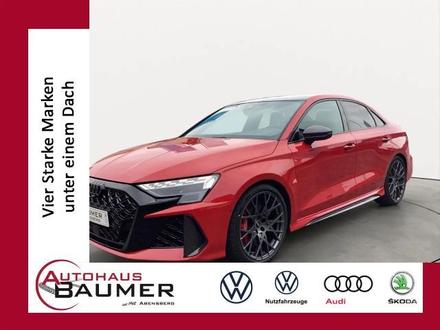 Audi RS3 RS 3 2.5 TFSI quattro Vollausstattung Sportpaket 2025 Benzine