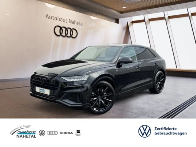 Audi Q8 2022 Benzine