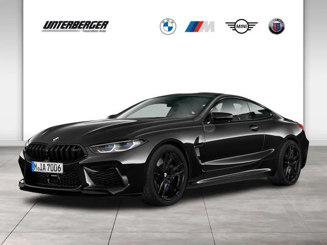 BMW M8 2025 Benzine