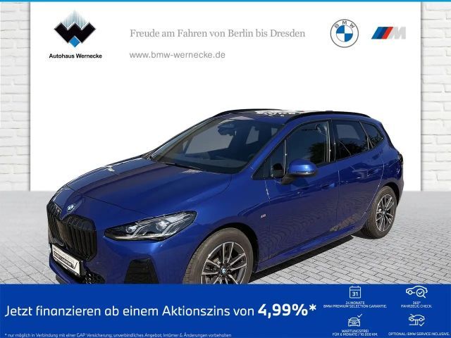 BMW 216 2024 Benzine