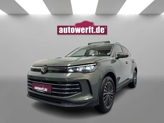 Volkswagen Tiguan 2.0 TDI 4M DSG ELEGANCE PANO AHK MATRIX 18Z 2024 Diesel
