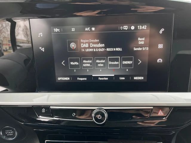 Opel Mokka-E