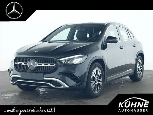 Mercedes-Benz GLA 180 Progressive+Leder+Panodach+AHZV+Volldig 2024 Benzine