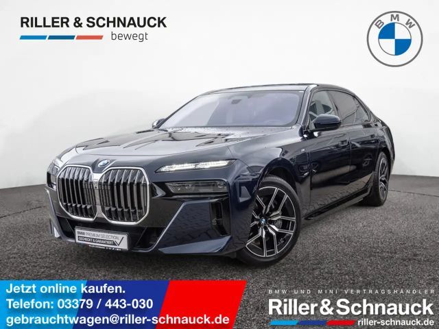 BMW 750 2025 Hybride / Benzine