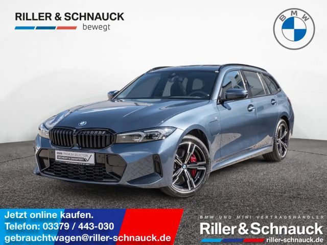 BMW 330 2024 Hybride / Benzine