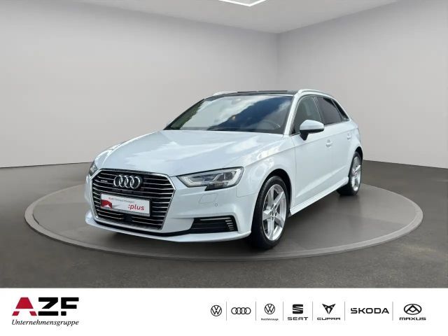 Audi A3 2020 Hybride / Benzine