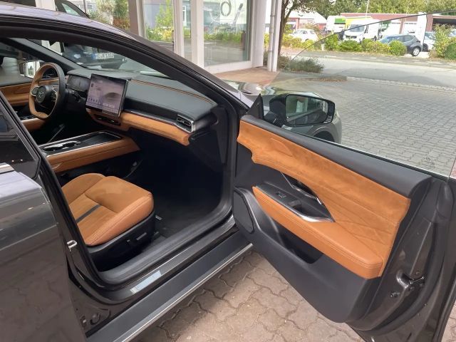 Mazda 6e