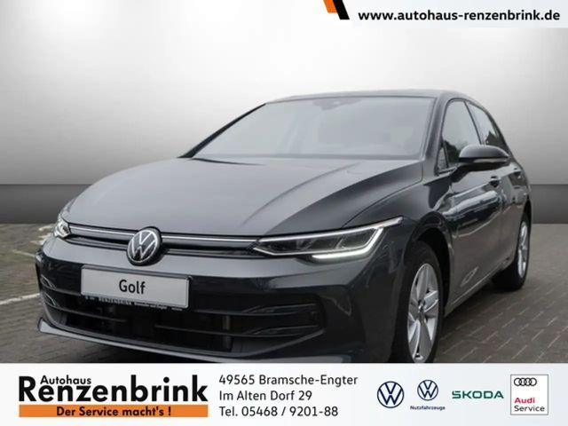 Volkswagen Golf VIII Life TSI 6-Gang GJR RFK Winterpaket 2025 Benzine