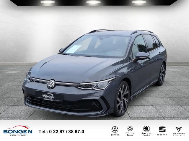 Volkswagen Golf VIII Var. 1.5 R-Line DSG Klima Navi 2022 Benzine