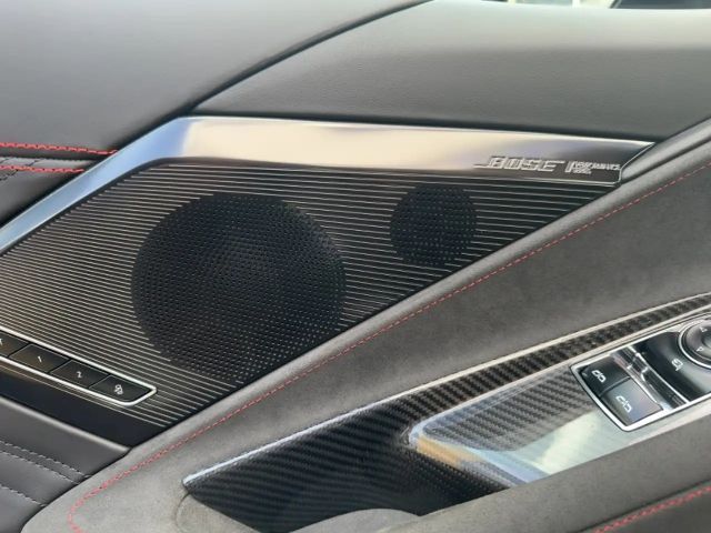 Corvette C8