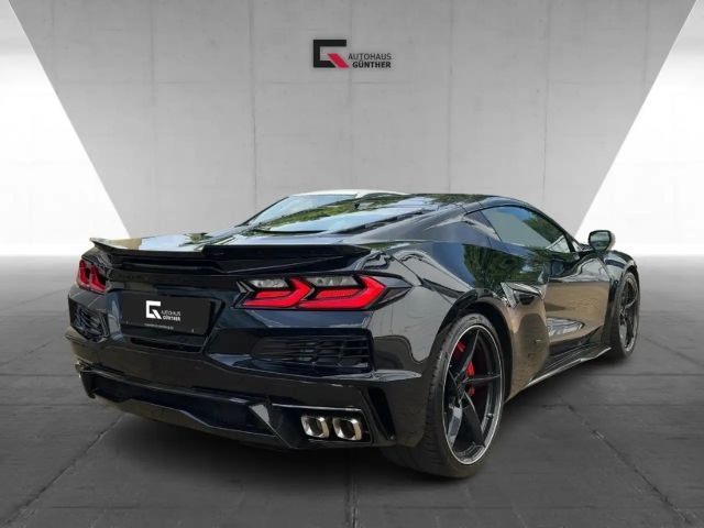 Corvette C8