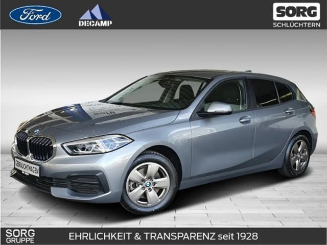 BMW 118 2023 Benzine