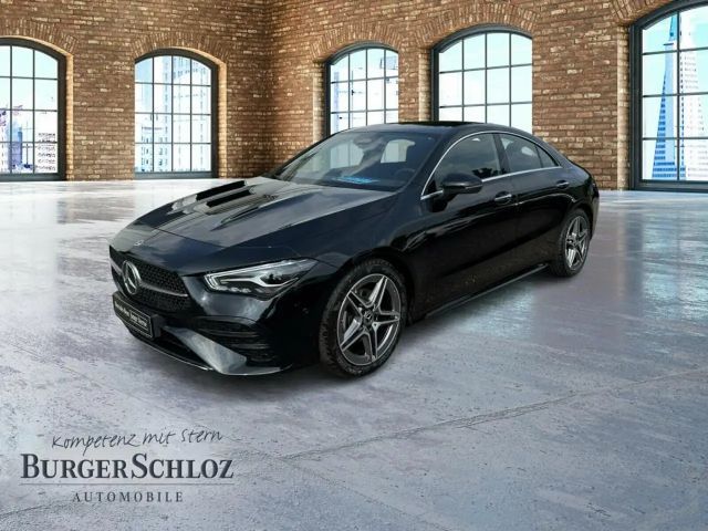 Mercedes-Benz CLA 180 2024 Benzine