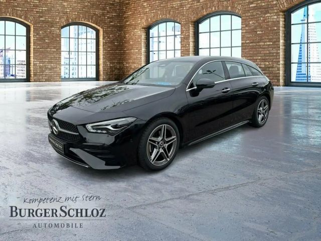 Mercedes-Benz CLA 180 2024 Benzine