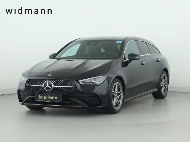 Mercedes-Benz CLA 200 2024 Benzine
