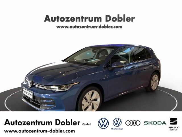 Volkswagen Golf 2024 Benzine