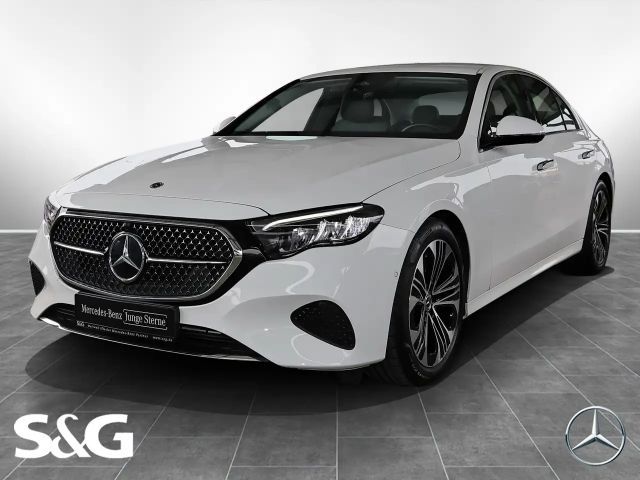 Mercedes-Benz E 220 2024 Diesel