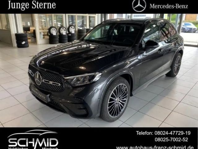 Mercedes-Benz GLC 200 2024 Benzine