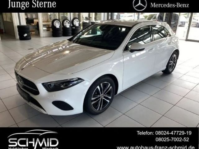 Mercedes-Benz A 200 Progressive Line Adv MBeam Totwinkel Winte 2024 Benzine