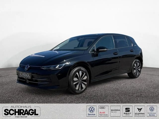 Volkswagen Golf 2024 Benzine