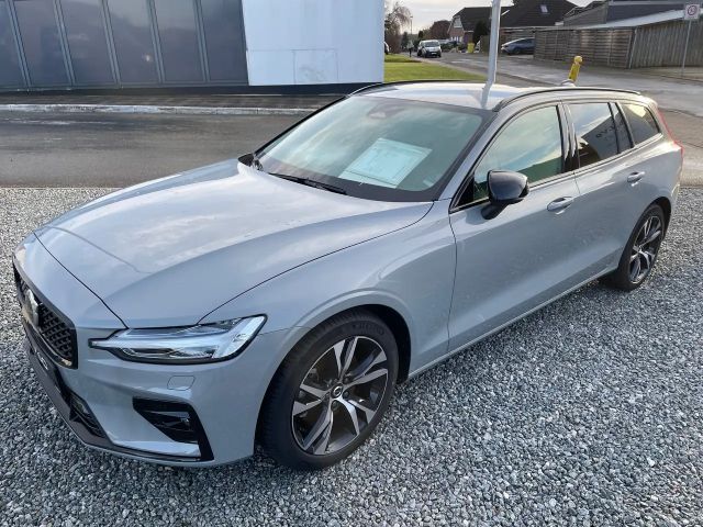 Volvo V60 B4 Benzin Plus Dark 2023 Benzine